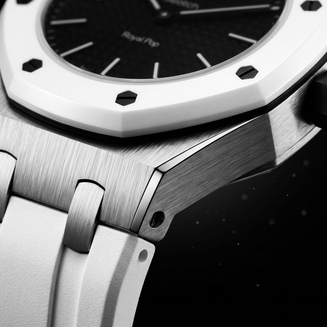علبة من الفولاذ المقاوم للصدأ  - مراجعة Audemars Piguet Watch Royal Oak وسعره