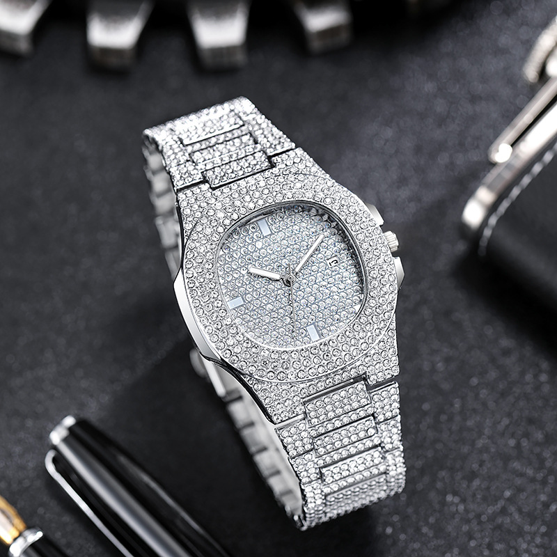 موضة جديدة مثلج خارج ساعة للرج - مراجعة Luxury Watch Iceberg وسعره
